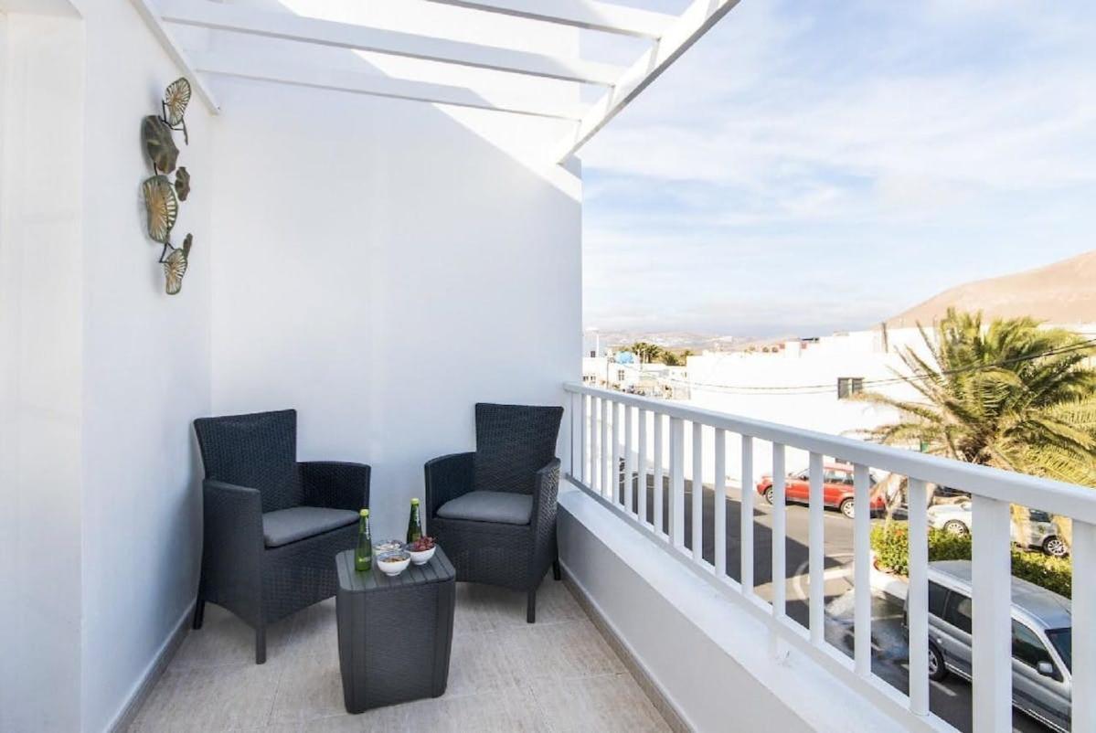 Apartamento Atenea San Bartolomé Exteriör bild