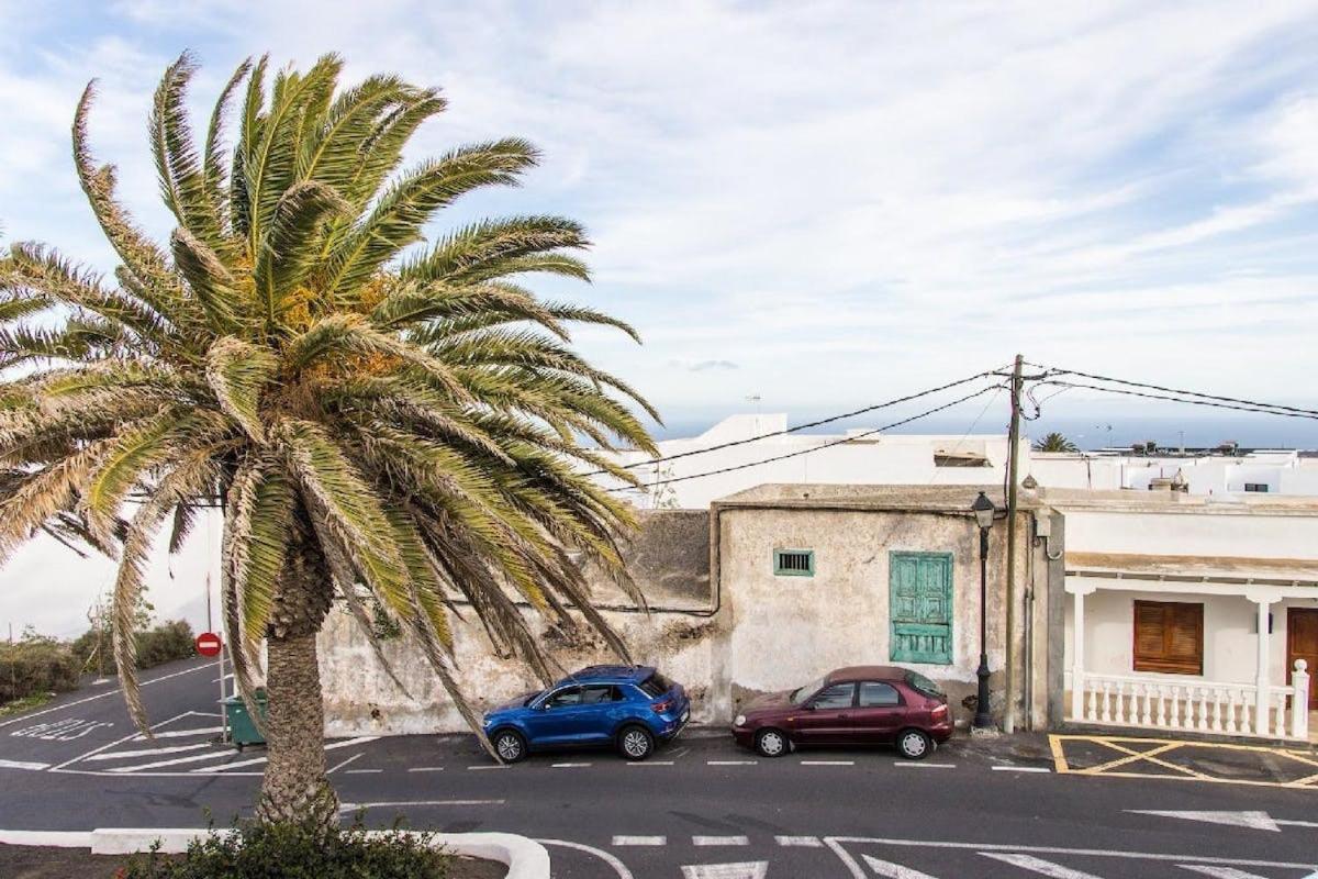 Apartamento Atenea San Bartolomé Exteriör bild